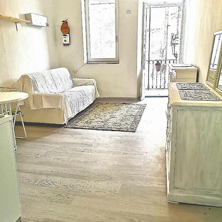דירה The Cozy Studio Flat *